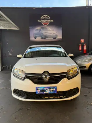 RENAULT SANDERO 1.0 EXPRESSION 16V FLEX 4P MANUAL