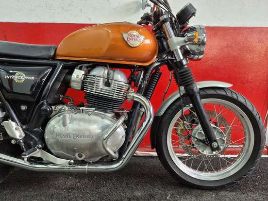 ROYAL ENFIELD-INTERCEPTOR-2021