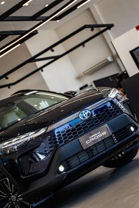 TOYOTA-COROLLA CROSS-2026