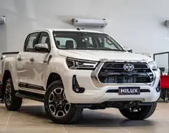 TOYOTA HILUX 2.8 D-4D TURBO DIESEL CD SRX 4X4 AUTOMÁTICO TOYOTA HILUX 2.8 D-4D TURBO DIESEL CD SRX 4X4 AUTOMÁTICO