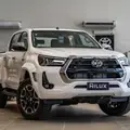 TOYOTA HILUX 2.8 D-4D TURBO DIESEL CD SRX PLUS 4X4 AUTOMÁTICO TOYOTA HILUX 2.8 D-4D TURBO DIESEL CD SRX PLUS 4X4 AUTOMÁTICO