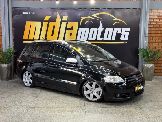 VOLKSWAGEN FOX 1.6 MI 8V FLEX 4P MANUAL VOLKSWAGEN FOX 1.6 MI 8V FLEX 4P MANUAL