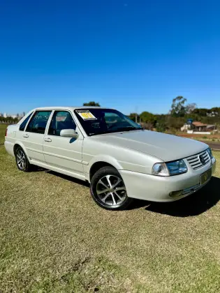 VOLKSWAGEN SANTANA 1.8 MI 8V ÁLCOOL 4P MANUAL