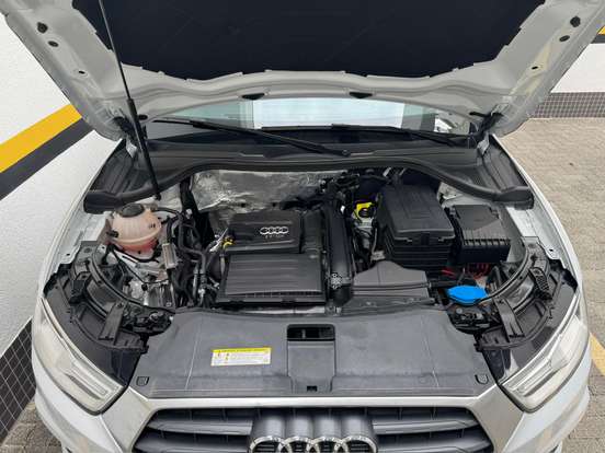 AUDI-Q3-2017