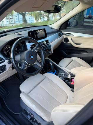 BMW X1 2022 2.0 16V TURBO ACTIVEFLEX SDRIVE20I X-LINE 4P AUTOMÁTICO