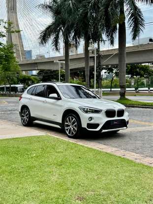 BMW-X1-2016