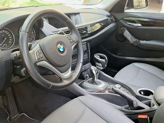 BMW-X1-2.0 16V TURBO GASOLINA SDRIVE20I 4P AUTOMÁTICO BMW-X1-2013