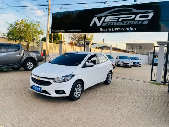 CHEVROLET ONIX 1.0 MPFI LT 8V FLEX 4P MANUAL