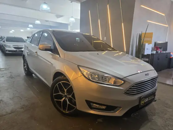 FORD FOCUS 2.0 TITANIUM 16V FLEX 4P POWERSHIFT