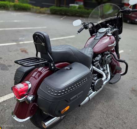 HARLEY-DAVIDSON-SOFTAIL HERITAGE CLASSIC 114-2020