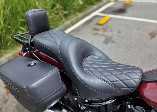 HARLEY-DAVIDSON-SOFTAIL HERITAGE CLASSIC 114-2020