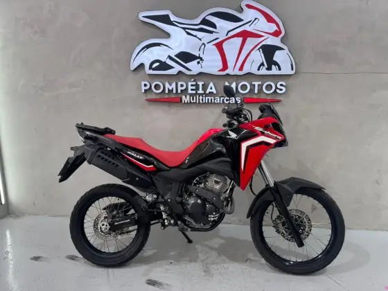 HONDA XRE 300 SAHARA RALLY 