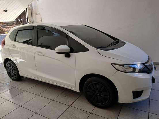 HONDA-FIT-2015