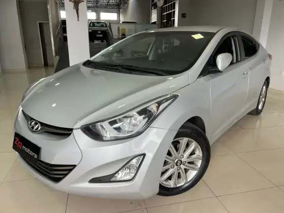 HYUNDAI ELANTRA 2.0 GLS 16V FLEX 4P AUTOMÁTICO HYUNDAI ELANTRA 2.0 GLS 16V FLEX 4P AUTOMÁTICO