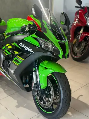 KAWASAKI-NINJA ZX-10R ABS KRT RÉPLICA KAWASAKI-NINJA ZX-10R ABS KRT RÉPLICA-2019