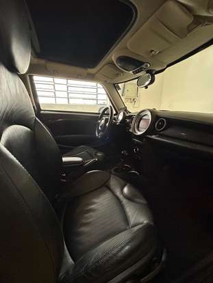MINI-COOPER-2011