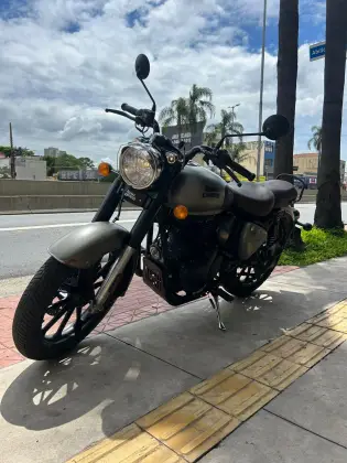 ROYAL ENFIELD CLASSIC 350 ROYAL ENFIELD CLASSIC 350