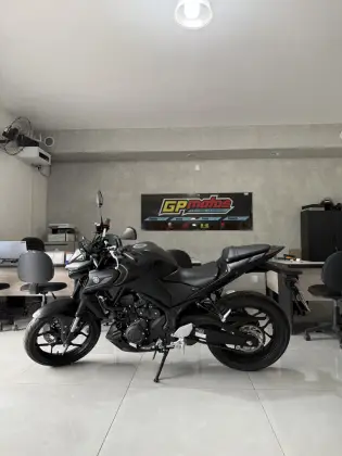 YAMAHA MT-03 ABS YAMAHA MT-03 ABS