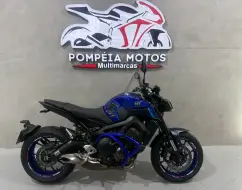 YAMAHA MT-09 YAMAHA MT-09