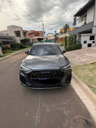 AUDI Q3 2.0 40 TFSI GASOLINA PERFORMANCE BLACK PLUS QUATTRO TIPTRONIC