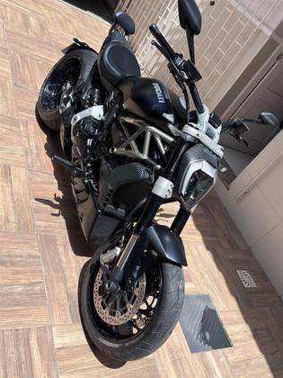 DUCATI XDIAVEL DARK 