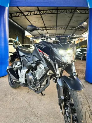 HONDA CB 300F TWISTER CBS 