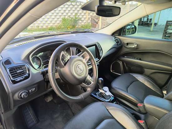 JEEP-COMPASS-2.0 16V FLEX NIGHT EAGLE AUTOMÁTICO JEEP-COMPASS-2018