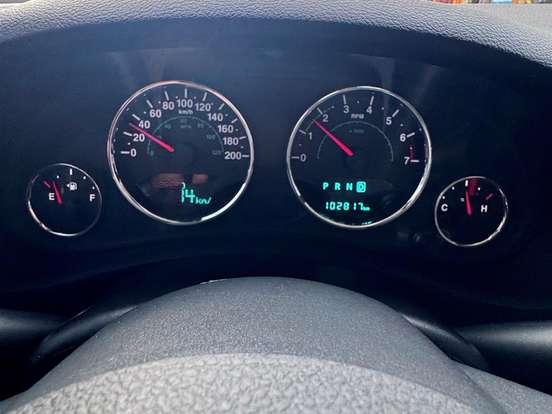 JEEP-WRANGLER-3.6 UNLIMITED SPORT 4X4 V6 GASOLINA 4P AUTOMÁTICO JEEP-WRANGLER-2015