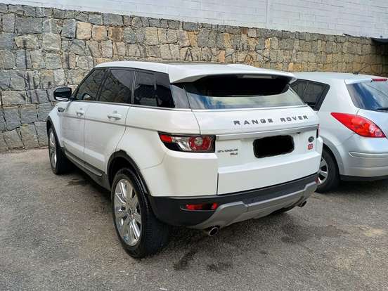 LAND ROVER-RANGE ROVER EVOQUE-2.0 PRESTIGE TECH 4WD 16V GASOLINA 4P AUTOMÁTICO LAND ROVER-RANGE ROVER EVOQUE-2013