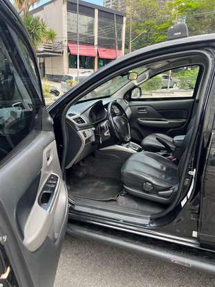 MITSUBISHI-L200 TRITON-2017
