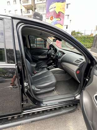 MITSUBISHI-L200 TRITON-2017