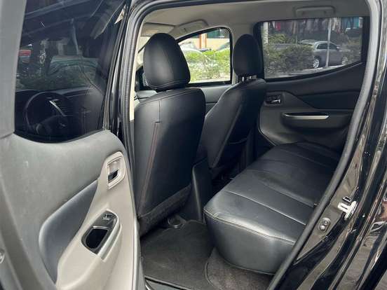 MITSUBISHI-L200 TRITON-2.4 16V TURBO DIESEL SPORT HPE TOP CD 4P 4X4 AUTOMÁTICO MITSUBISHI-L200 TRITON-2017