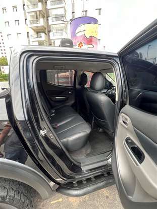MITSUBISHI-L200 TRITON-2017