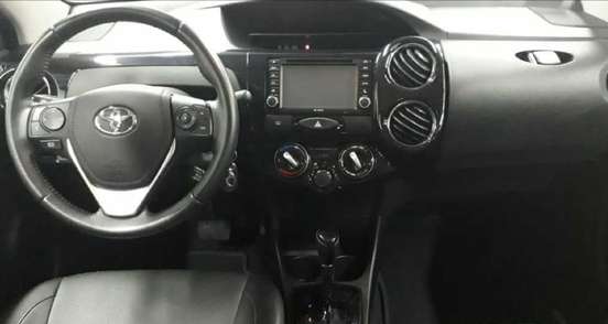 TOYOTA-ETIOS-2017