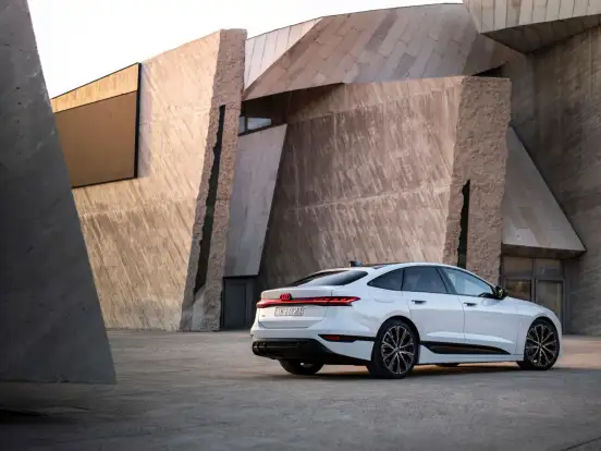 AUDI-A6 E-TRON-100 KW ELÉTRICO SPORTBACK PERFORMANCE BLACK AUDI-A6 E-TRON-2025