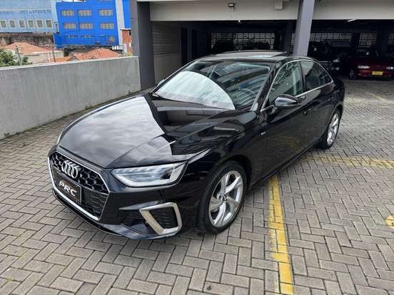 AUDI-A4-2020