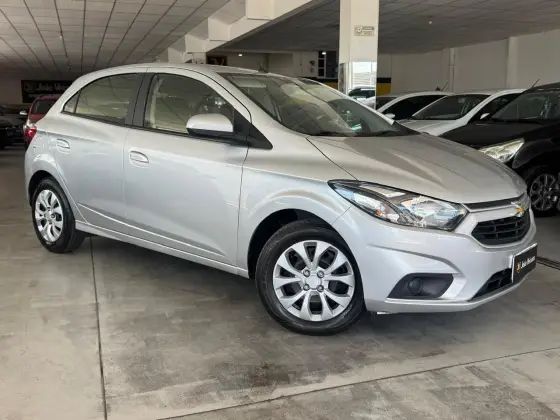 CHEVROLET ONIX 1.4 MPFI LT 8V FLEX 4P MANUAL
