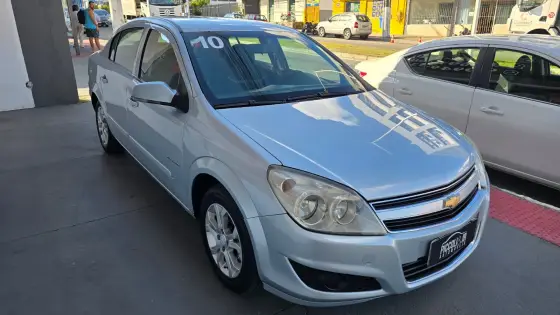 CHEVROLET VECTRA 2.0 MPFI EXPRESSION 8V 140CV FLEX 4P MANUAL