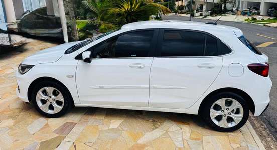 CHEVROLET-ONIX-2020