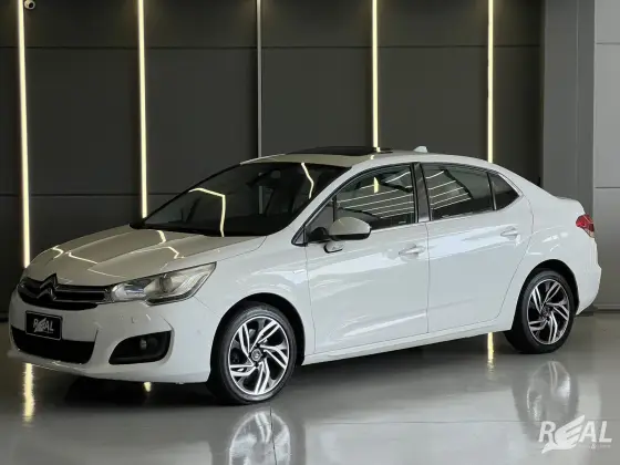 CITROËN C4 LOUNGE 1.6 EXCLUSIVE 16V TURBO GASOLINA 4P AUTOMÁTICO CITROËN C4 LOUNGE 1.6 EXCLUSIVE 16V TURBO GASOLINA 4P AUTOMÁTICO