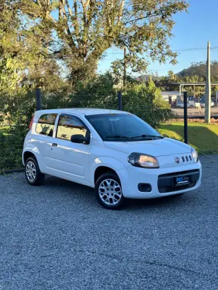 FIAT UNO 1.0 EVO VIVACE 8V FLEX 2P MANUAL