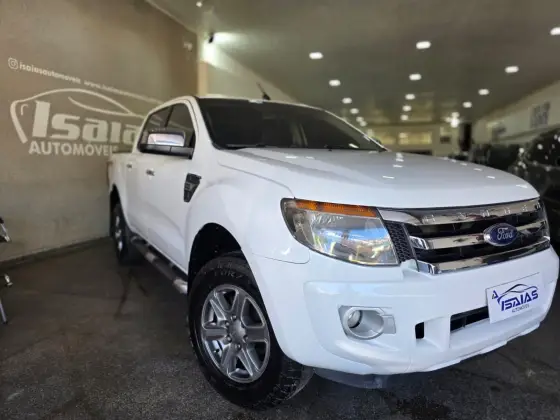 FORD RANGER 2.5 XLT 4X2 CD 16V FLEX 4P MANUAL