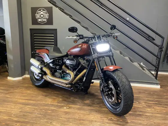HARLEY-DAVIDSON SOFTAIL FAT BOB 114 