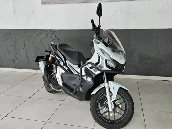 HONDA ADV 