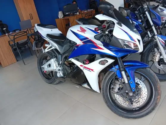 HONDA CBR 600RR 