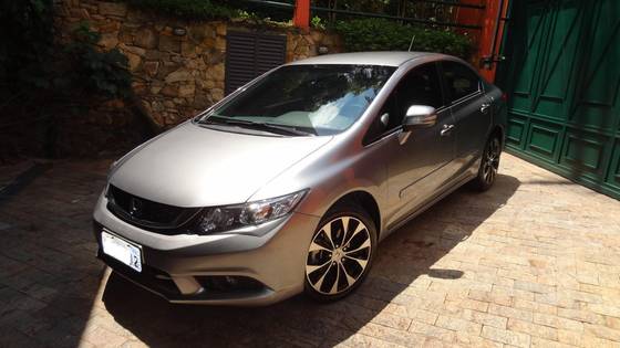 HONDA CIVIC 2.0 LXR 16V FLEX 4P AUTOMÁTICO