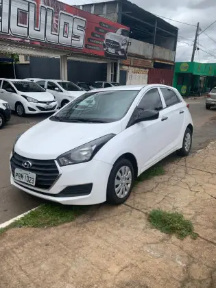 HYUNDAI HB20 1.0 COMFORT 12V FLEX 4P MANUAL HYUNDAI HB20 1.0 COMFORT 12V FLEX 4P MANUAL