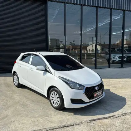 HYUNDAI HB20 1.0 UNIQUE 12V FLEX 4P MANUAL HYUNDAI HB20 1.0 UNIQUE 12V FLEX 4P MANUAL