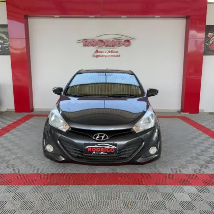HYUNDAI HB20S 1.6 PREMIUM 16V FLEX 4P AUTOMÁTICO
