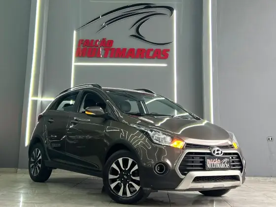 HYUNDAI HB20X 1.6 16V STYLE FLEX 4P AUTOMÁTICO